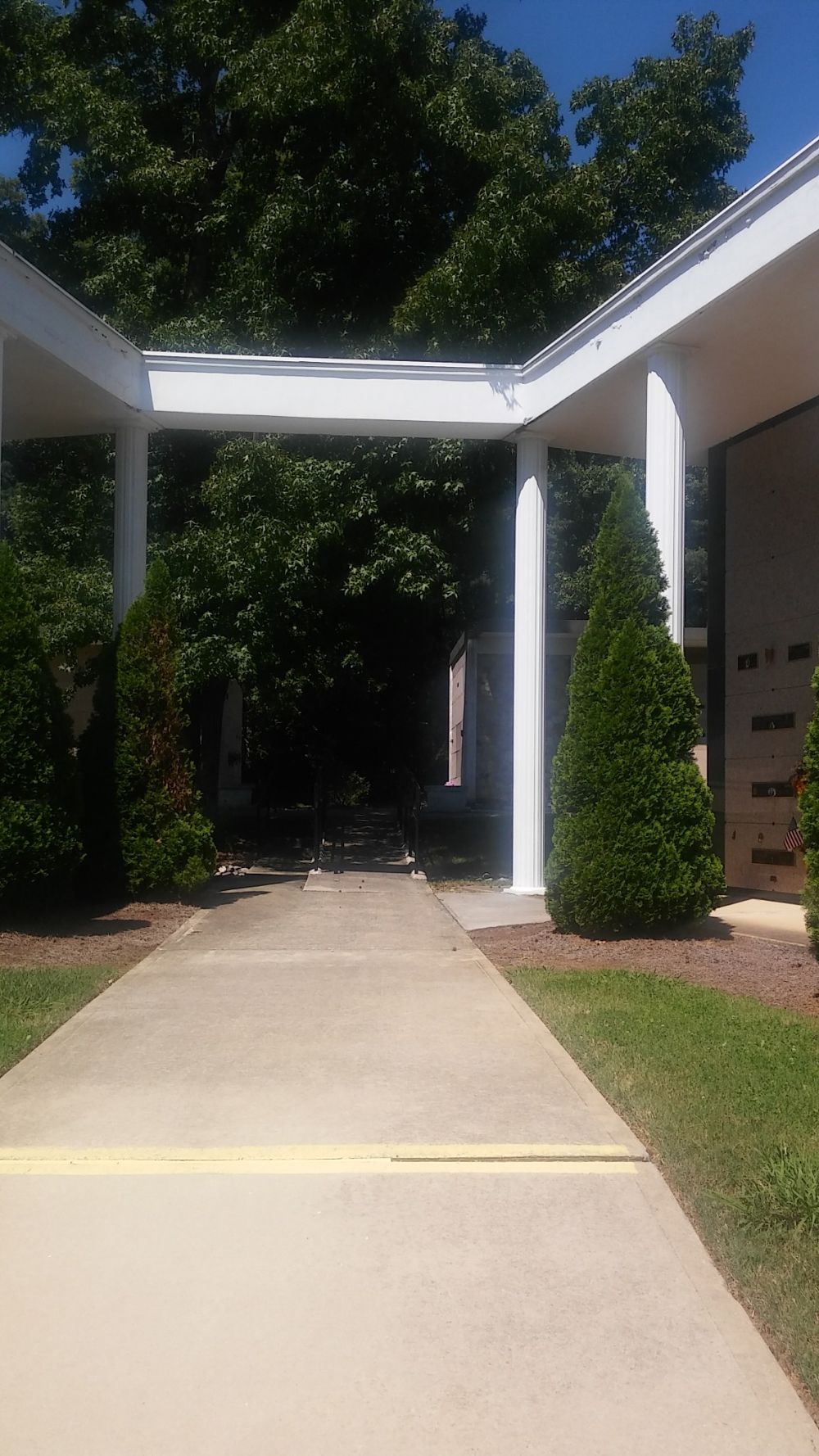 Crypt for Sale - Forest Lawn West Cemetery - Charolotte, NC - The Cemetery Exchange
