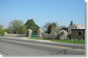 4 Single Grave Spaces for Sale $1900ea! Acacia Park Cemetery Norridge, IL LaurelThe Cemetery Exchange 21-1101-9