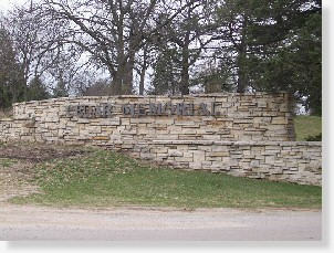 2 Grave Spaces for Sale $1500 - Memorial Lawn - Cedar Memorial Park - Cedar Rapids, IA - The Cemetery Exchange