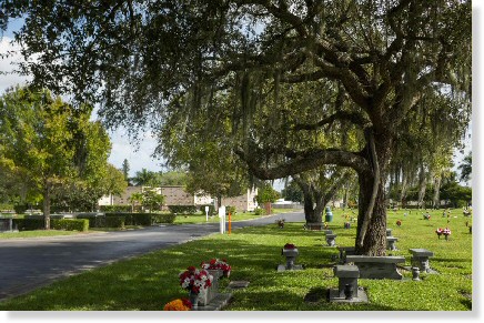 2 Single Grave Space $12Kea! Fort Myers Memorial Gardens Fort Myers, FL Meditation The Cemetery Exchange 24-0306-3