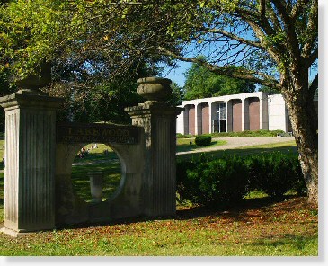 True Companion Crypt for Sale $9800! Lakewood Memorial Gardens Cheswick, PA All Faiths The Cemetery Exchange 23-0126-5