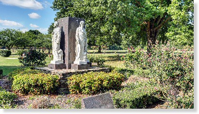 4 Single Grave Spaces for Sale $2500ea! Memphis Memory Gardens Memphis, TN Apostles The Cemetery Exchange 22-0315-1