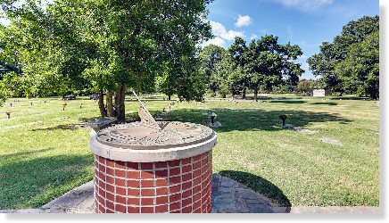2 Single Grave Spaces $2800ea! Memphis Memory Gardens Memphis, TN Devotion The Cemetery Exchange 24-0228-7