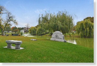 4 Grave Spaces for Sale $40K - Lakeside - Rosehill Cemetery - Chicago, IL - The Cemetery Exchange
