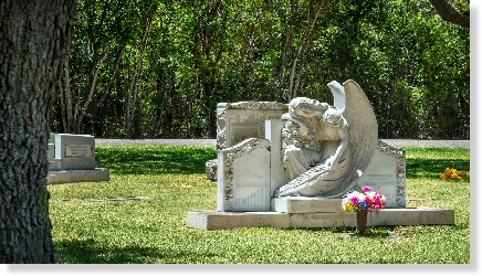4 Single Grave Spaces $3950ea! Sunset Memorial Park San Antonio, TX Monument The Cemetery Exchange 23-1227-5