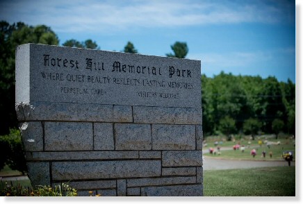 2 Single Grave Spaces $2700ea! Forest Hill Memorial Park Lexington, NC Cross #cemeteryexchange 25-0421-10