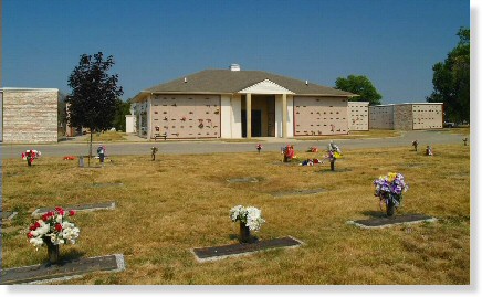 True Companion Crypt for Sale $10K! Forest Lawn Memory Gardens Greenwood, IN Ben Franklin The Cemetery Exchange 22-1028-3